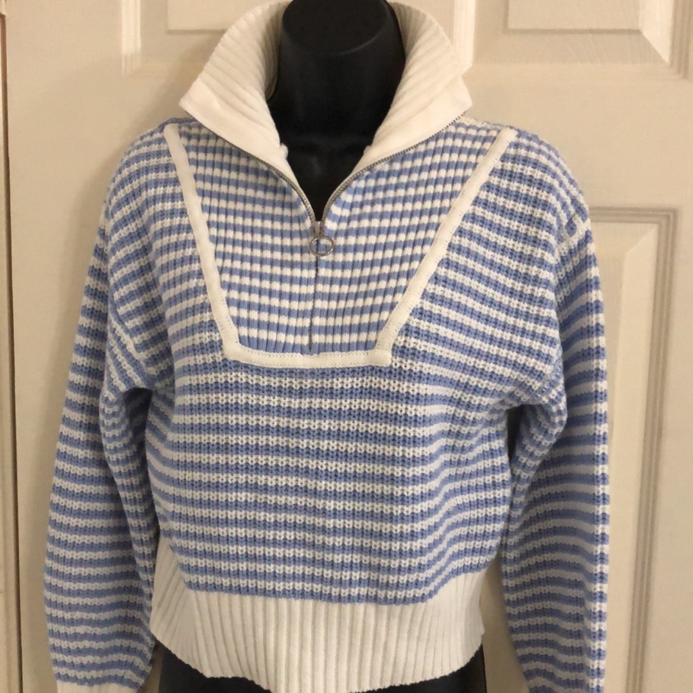Jessica Simpson blue ecru stripe henley style quarter zipup sweater size medium - Picture 4 of 15